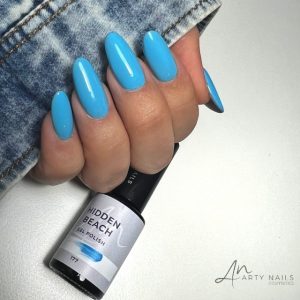 arty nails trajni lak hidden beach nails