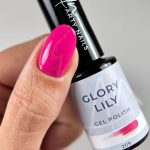 glory lily hand